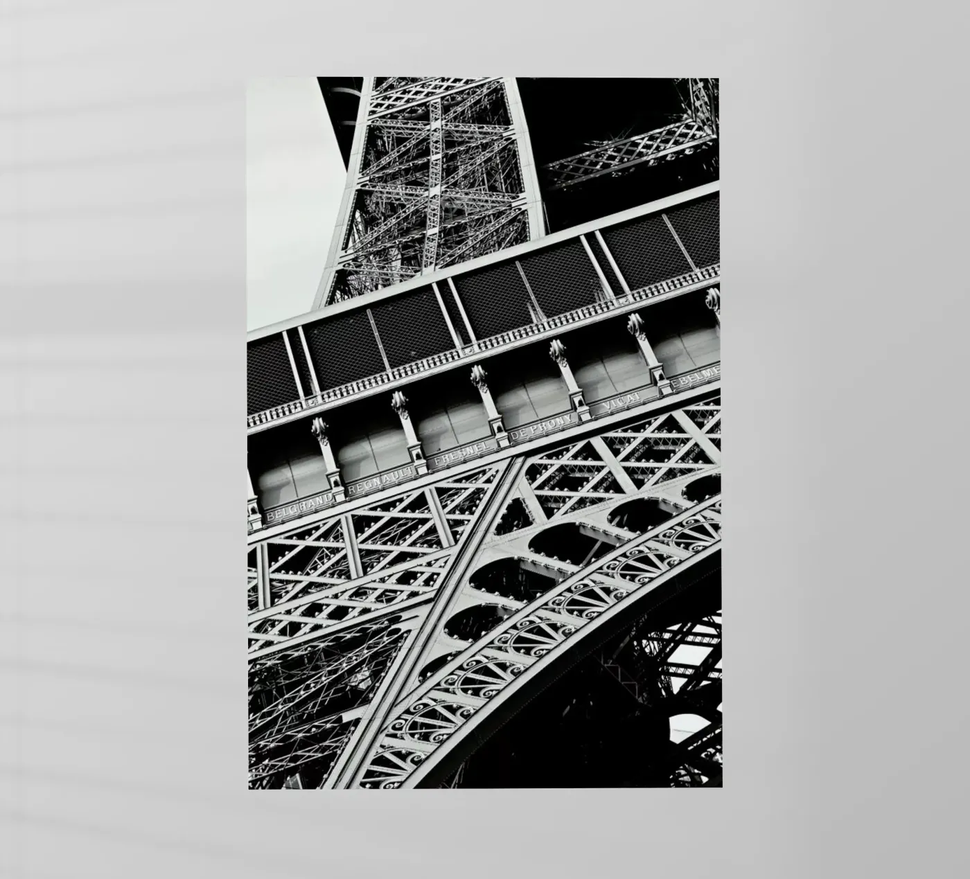 Gustave Eiffel pellicola backlit da Magdalena Martin Photography