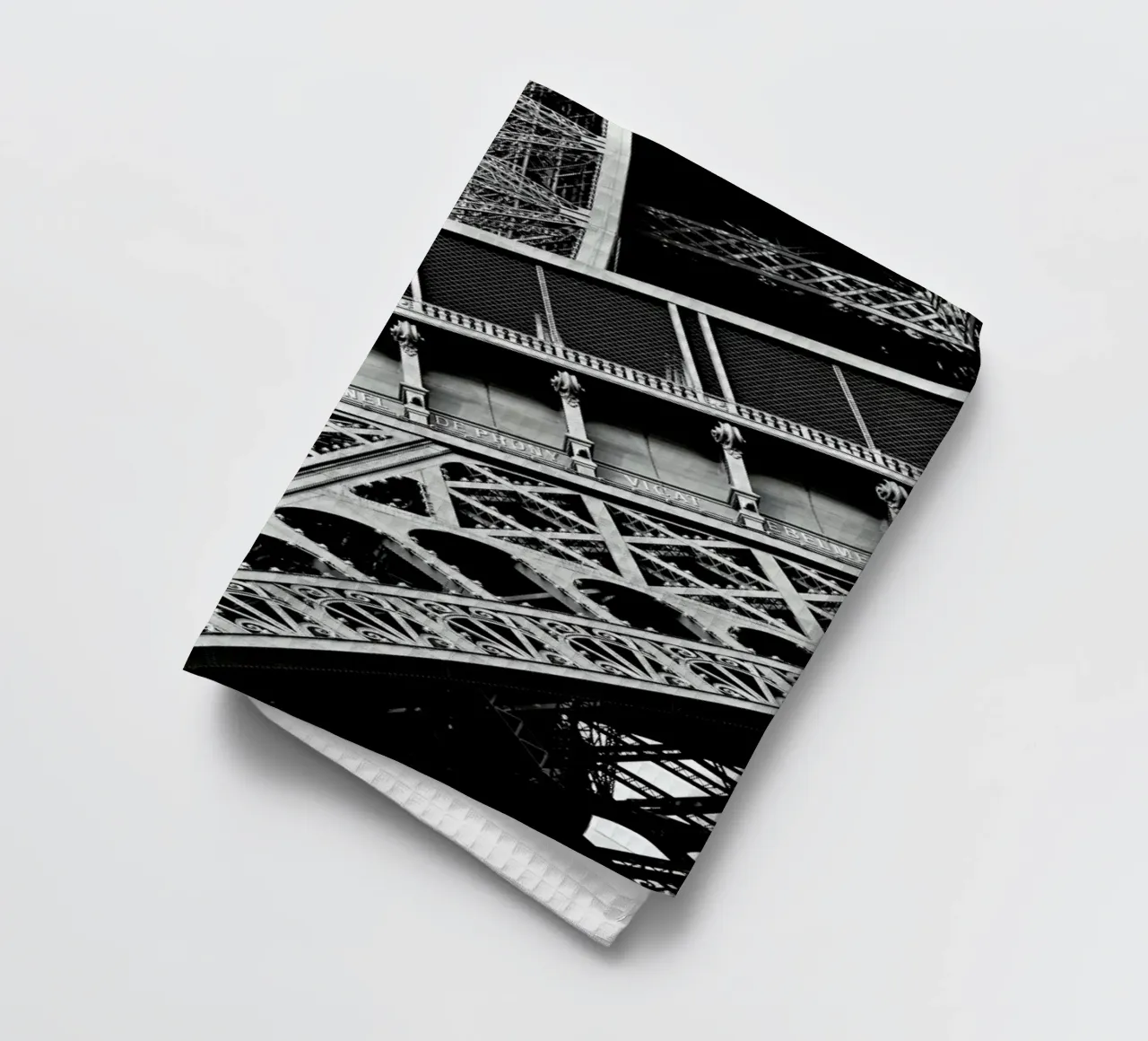 Gustave Eiffel torchon de Magdalena Martin Photography