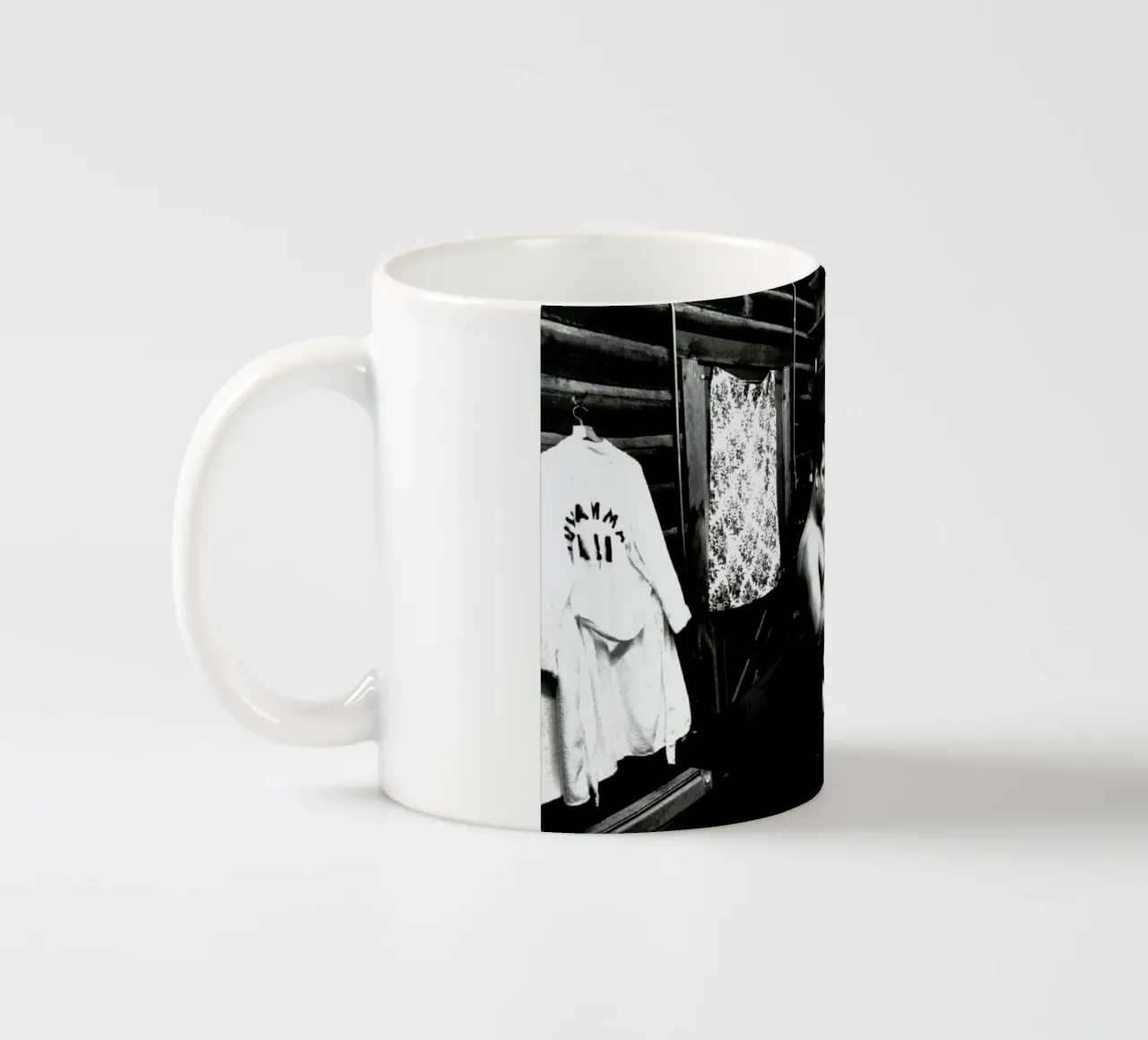 Muhammad Ali Exercising tazza in ceramica da Gallery Print and Art Limited