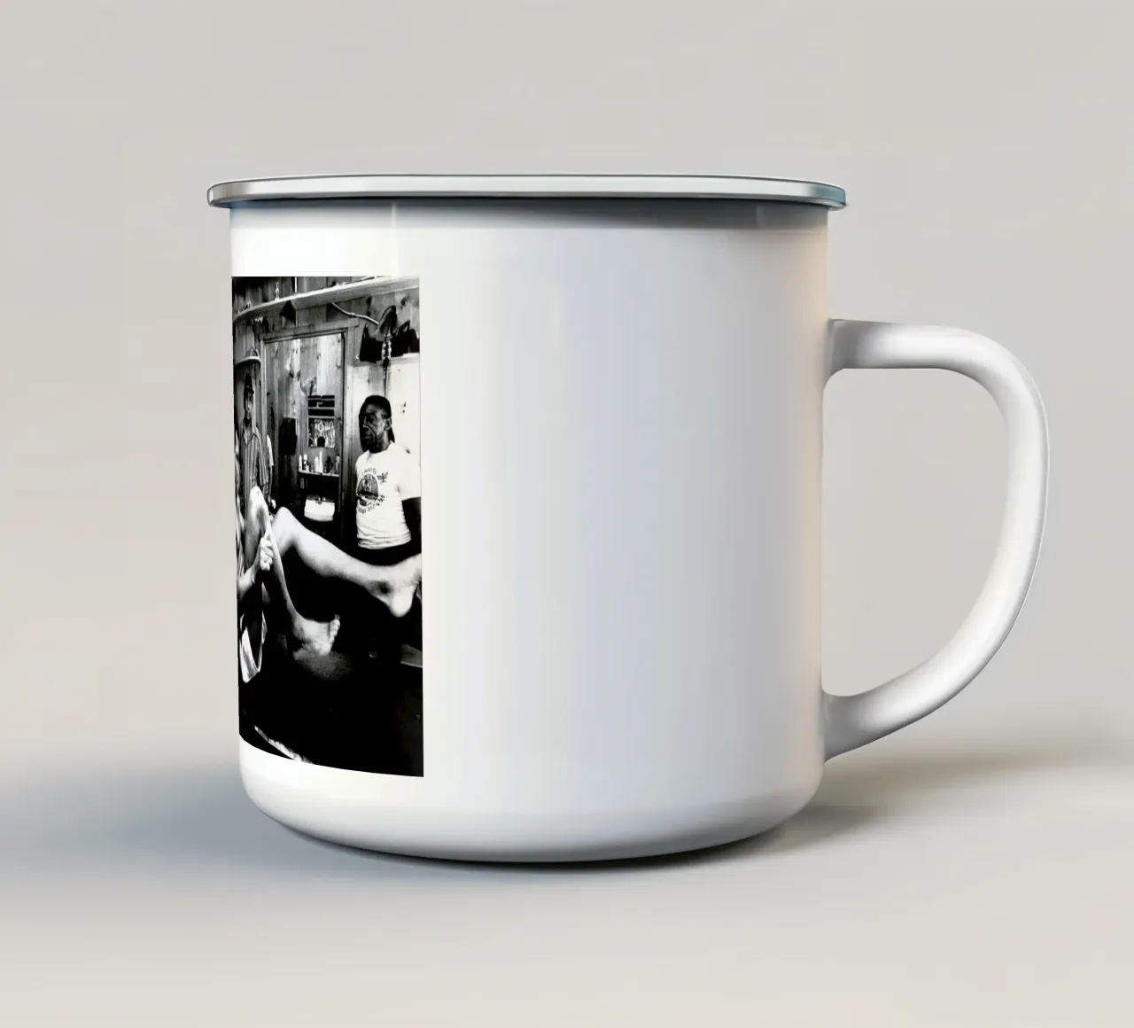 Muhammad Ali Exercising tazza in smalto da Gallery Print and Art Limited