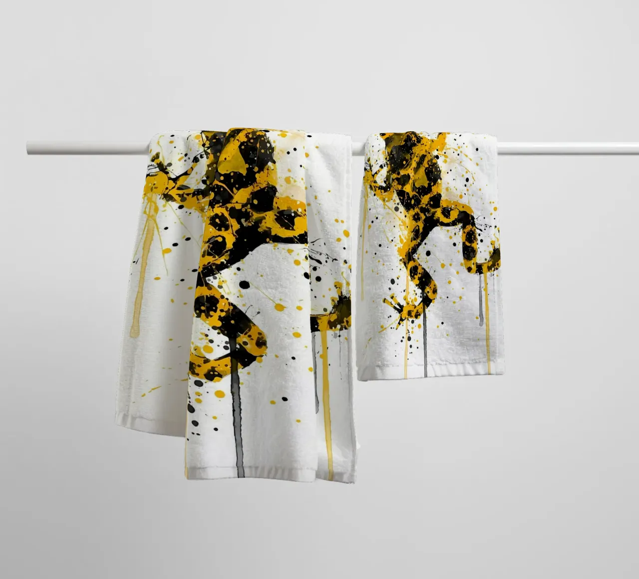 Frog Poison towel by Nami