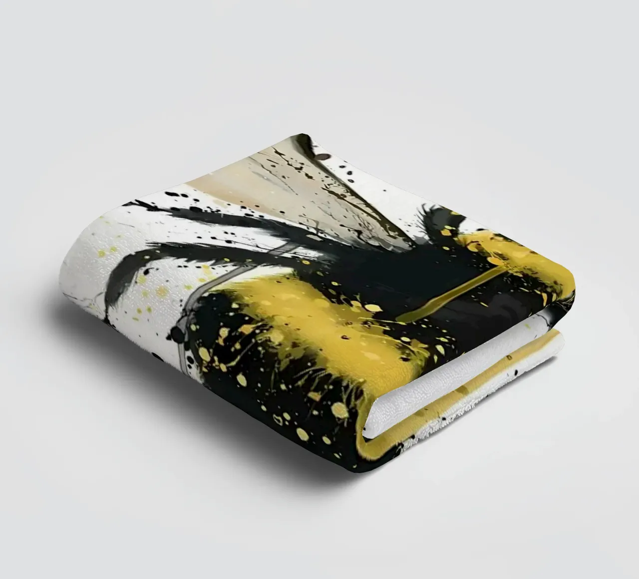 Bumblebee towel by Nami