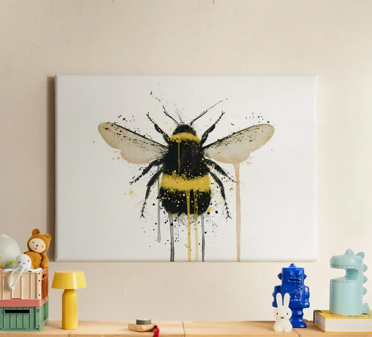 Bumblebee canvas by Nami