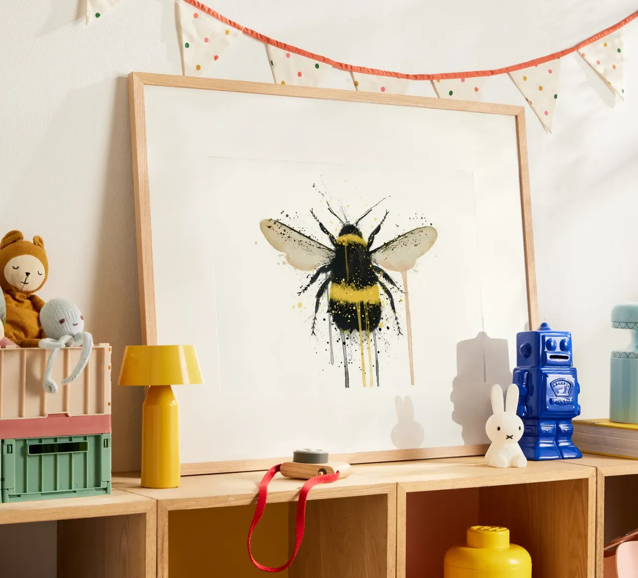 Bumblebee poster by Nami