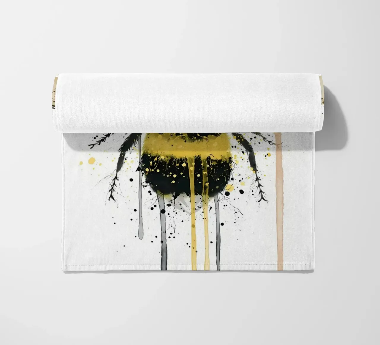 Bumblebee beach towel by Nami