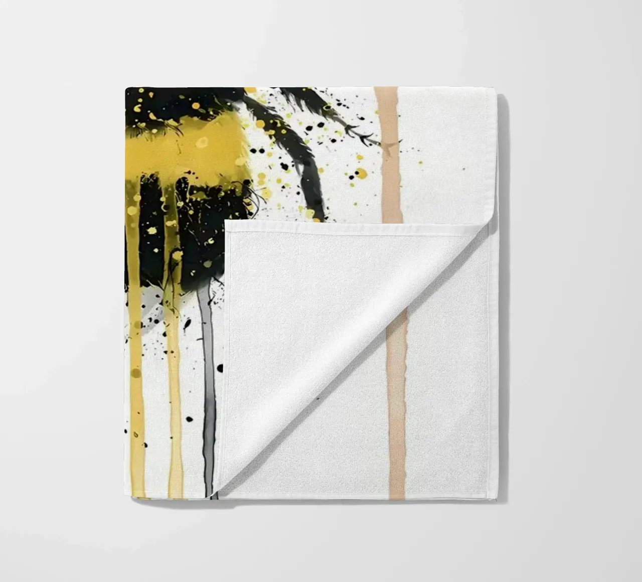 Bumblebee beach towel by Nami