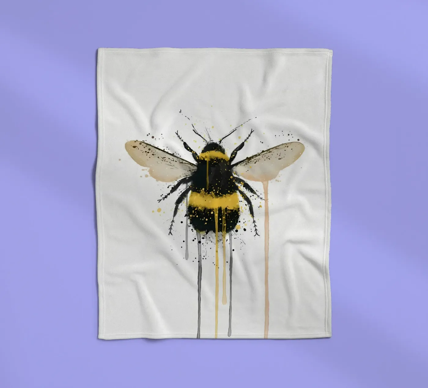 Bumblebee fleece blanket by Nami