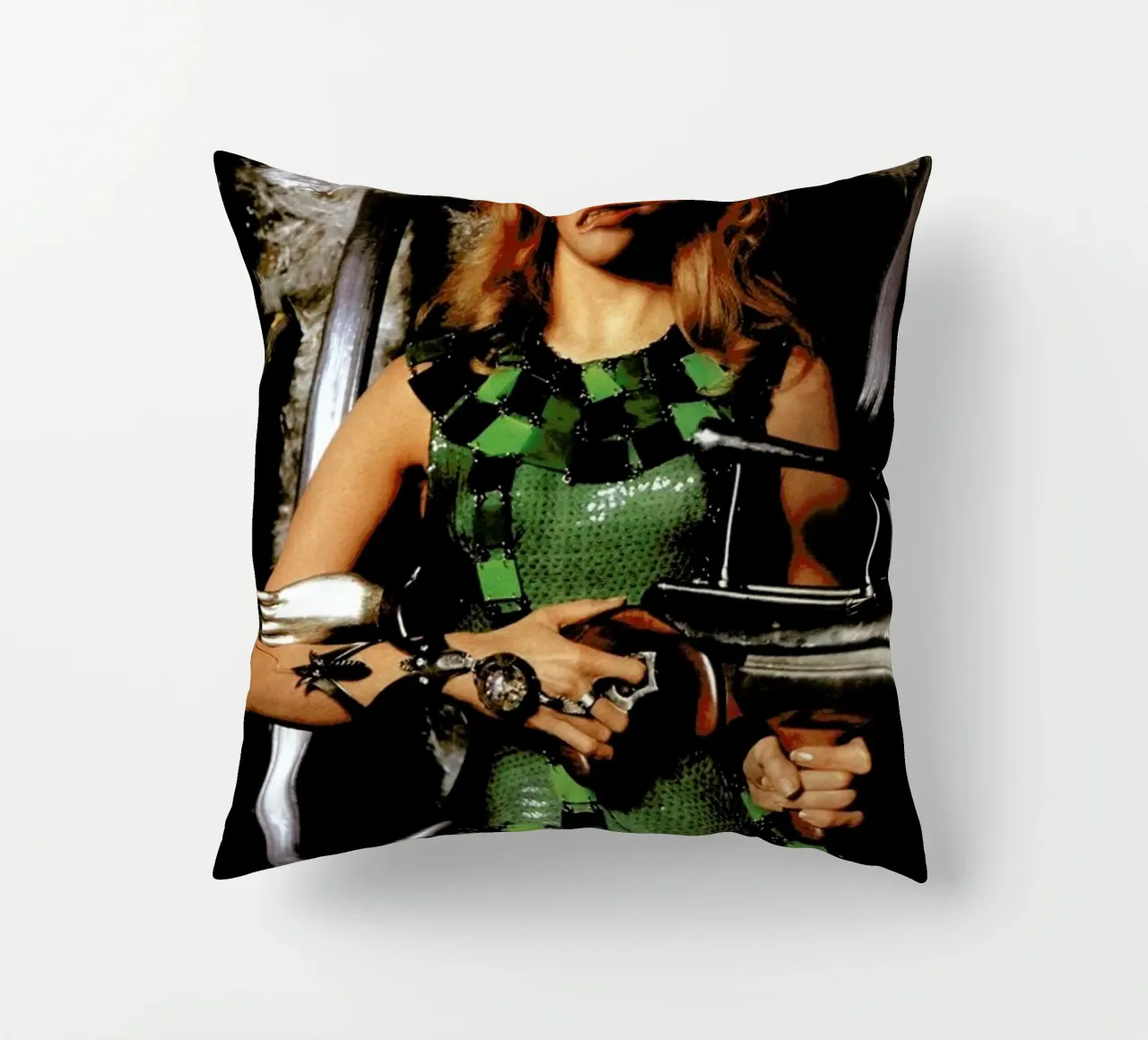 Jane Fonda as 'Barbarella' cuscino da Gallery Print and Art Limited