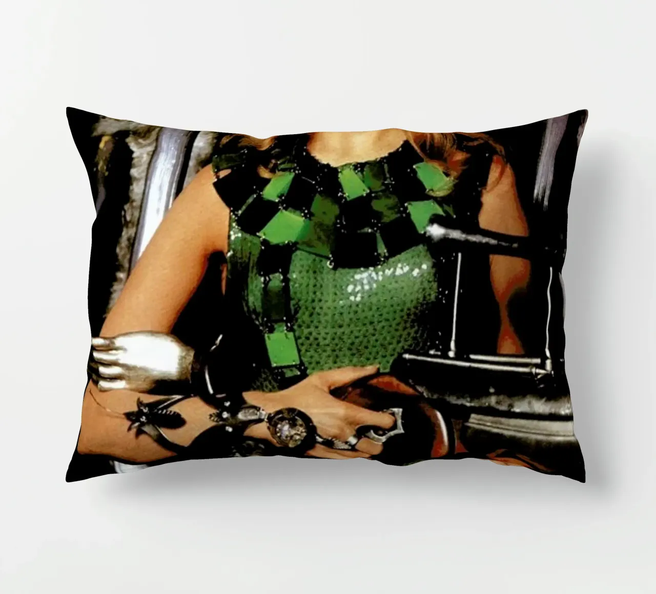 Jane Fonda as 'Barbarella' cuscino da Gallery Print and Art Limited