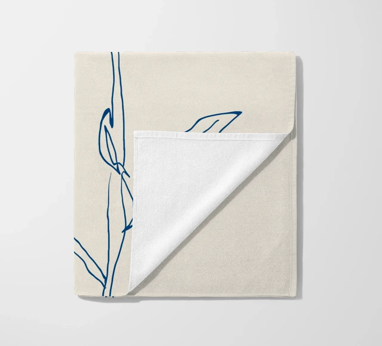 Dessin au trait de fleurs 11 serviette de plage de LeaDArt