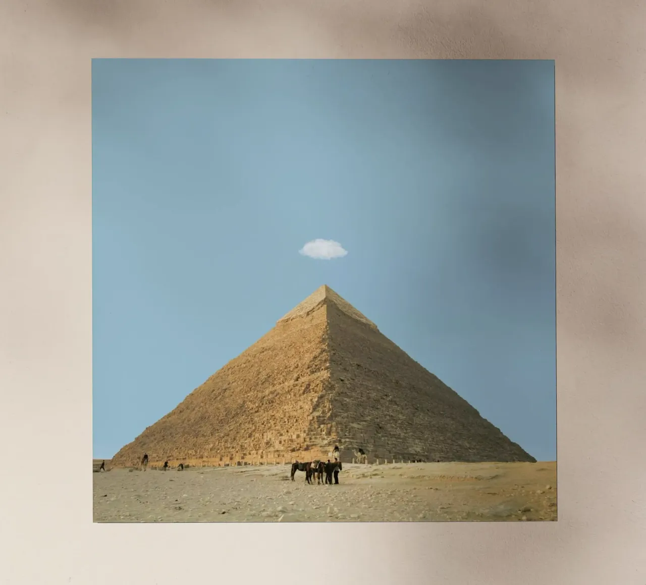 Cloud Eye pellicola backlit da Rafael Burato