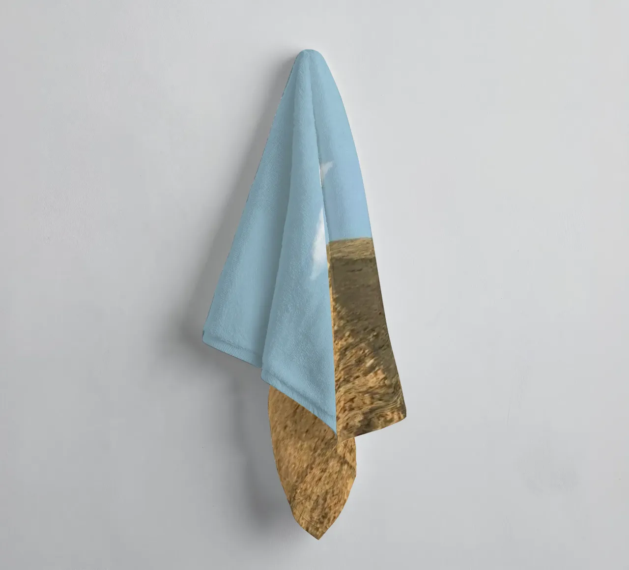 Cloud Eye badhanddoek van Rafael Burato