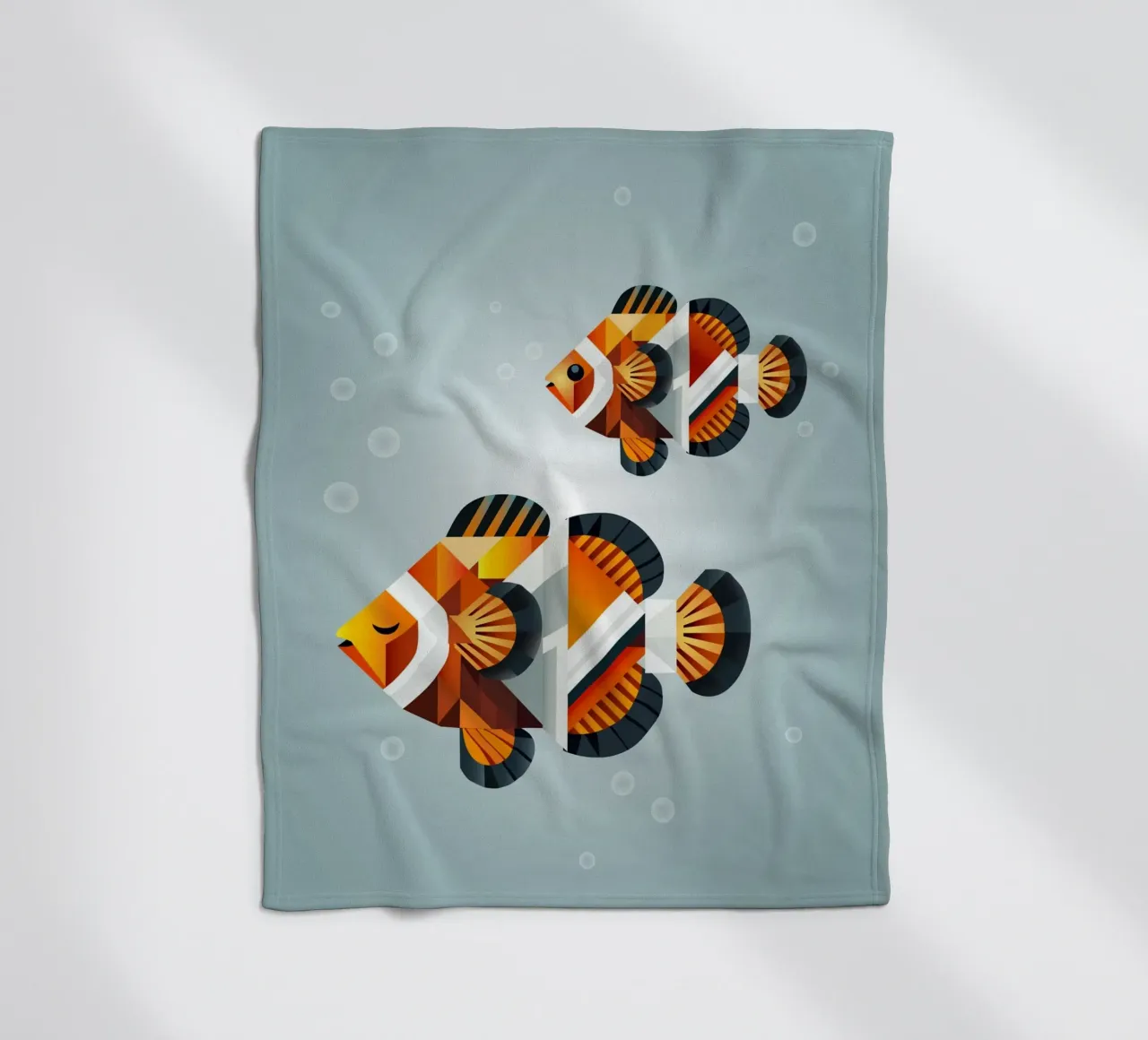 Due pesci pagliaccio - Illustrazione geometrica dell'oceano coperta in pile da namosh