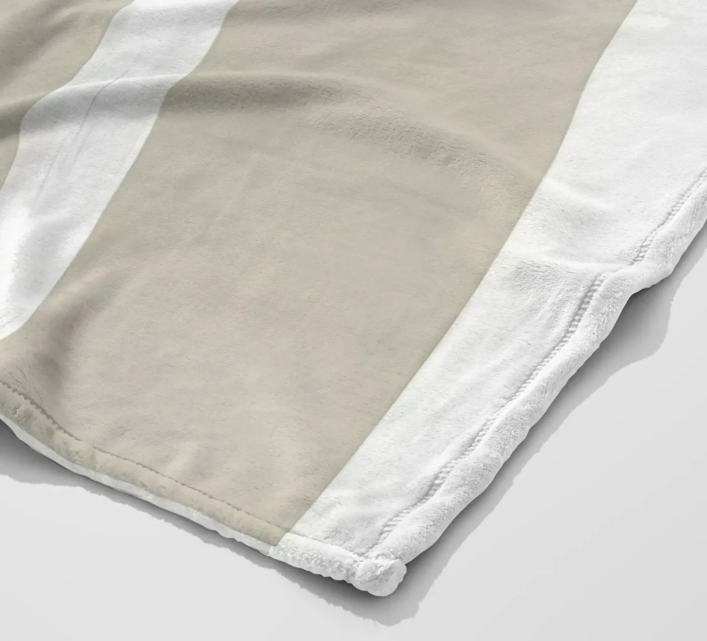 Beige coperta in pile da mitaco