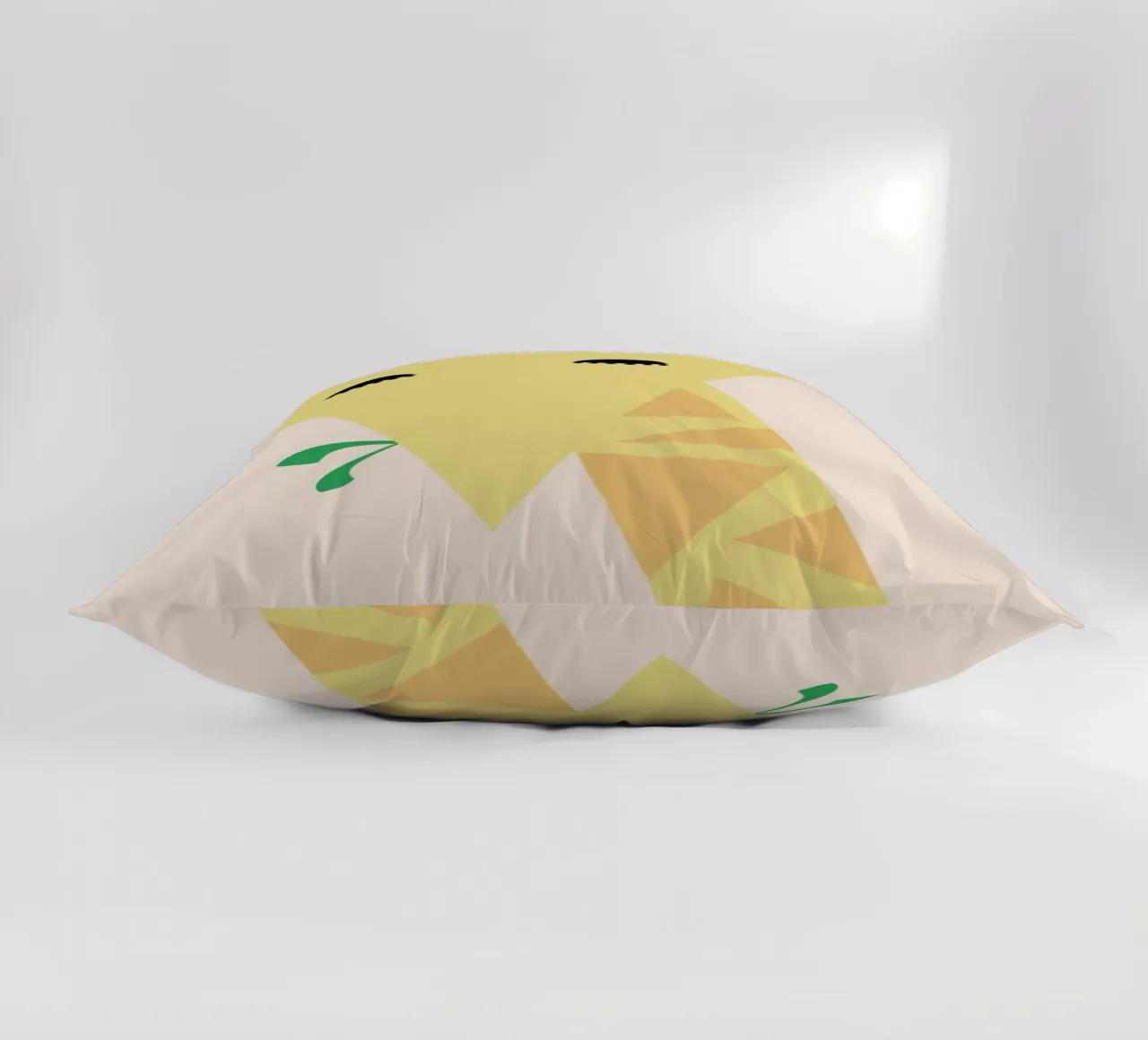 Mariah the Giraffe decorative cushion by Marx & Croft