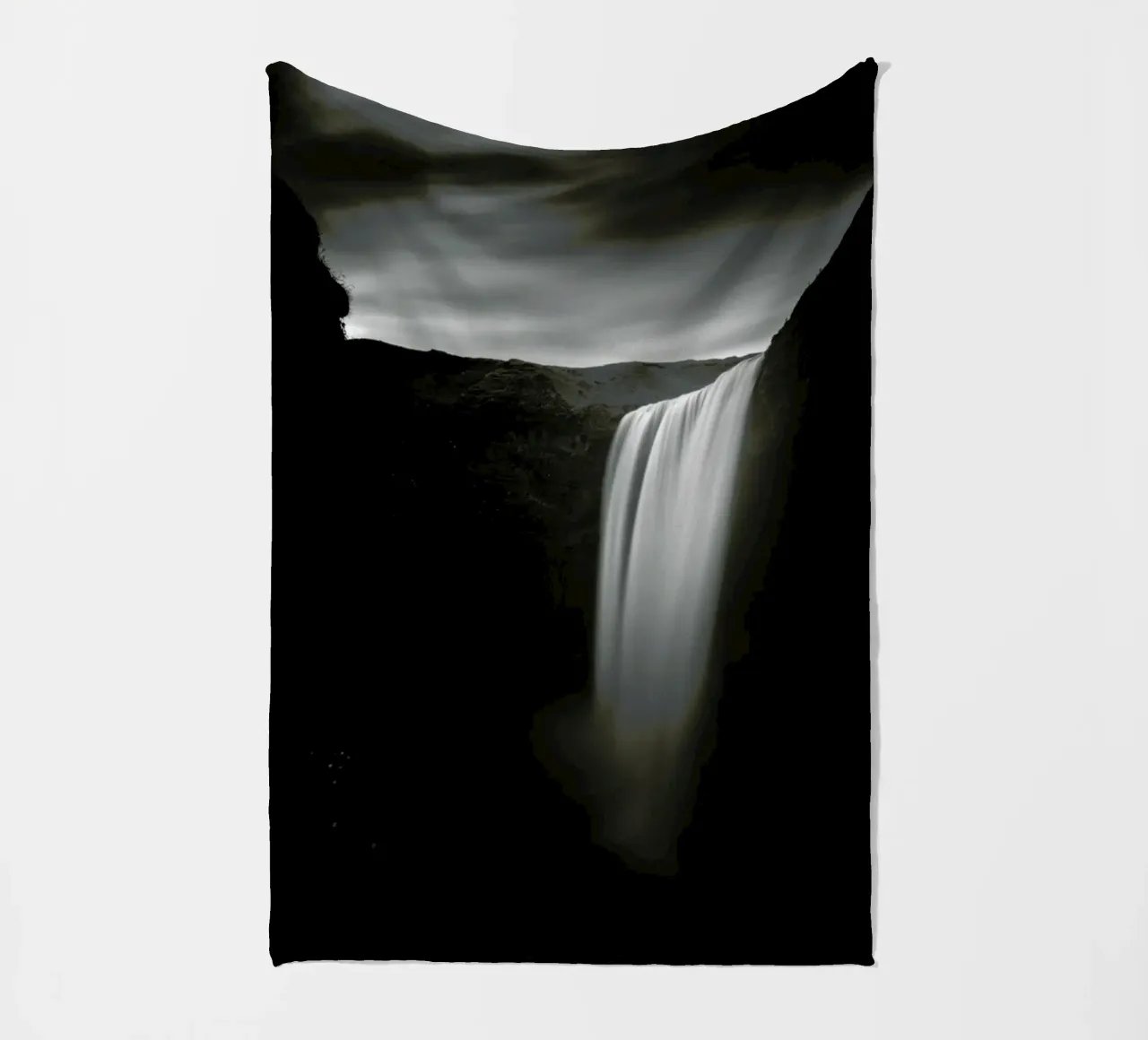 Skogafoss Study 1 coperta in pile da Michael J. Reibert