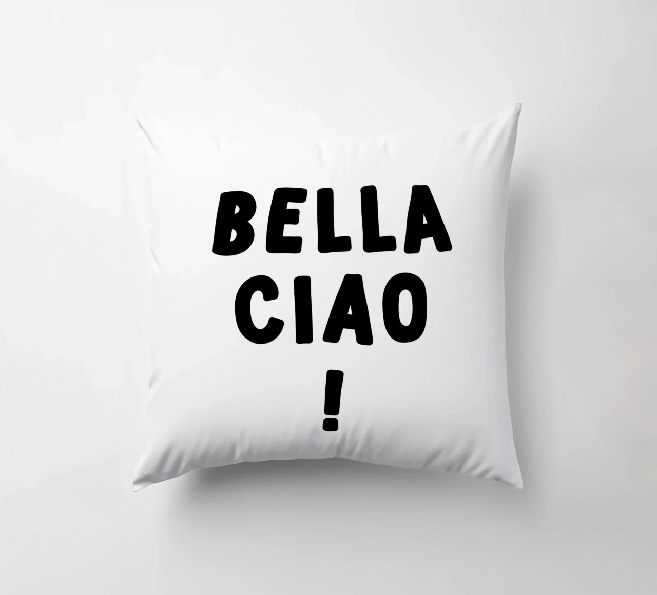Bella Ciao cuscino da YV TYPOGRAPHY