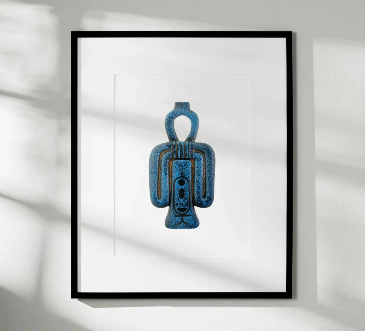 Amuleto di Iside egiziano Tyet, nodo Ankh, Arte poster con telaio in plastica da nirwanaart