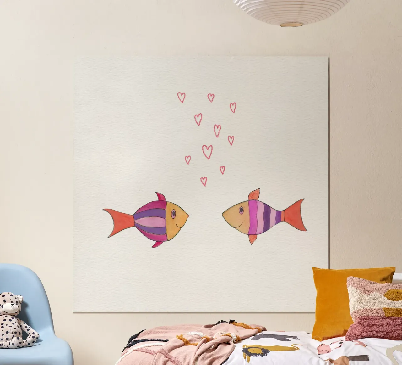 Verliebte Fische in lila und gelb poster con telaio in plastica da Farbwelten