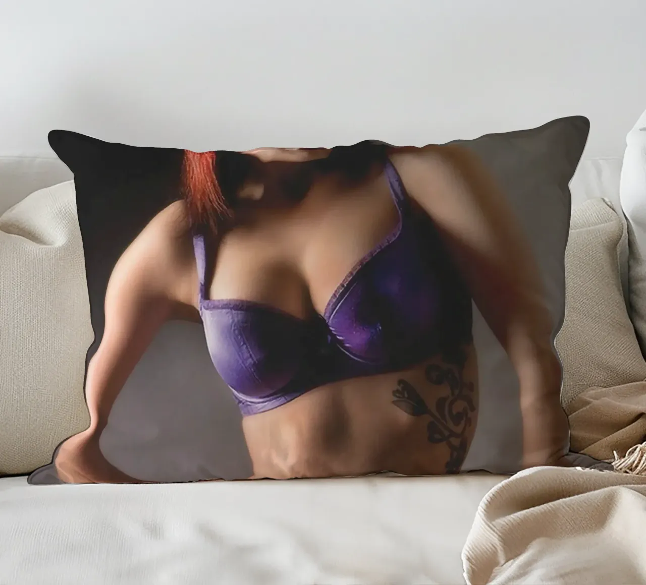 EDV in Purple cuscino da Dave Hare Photography