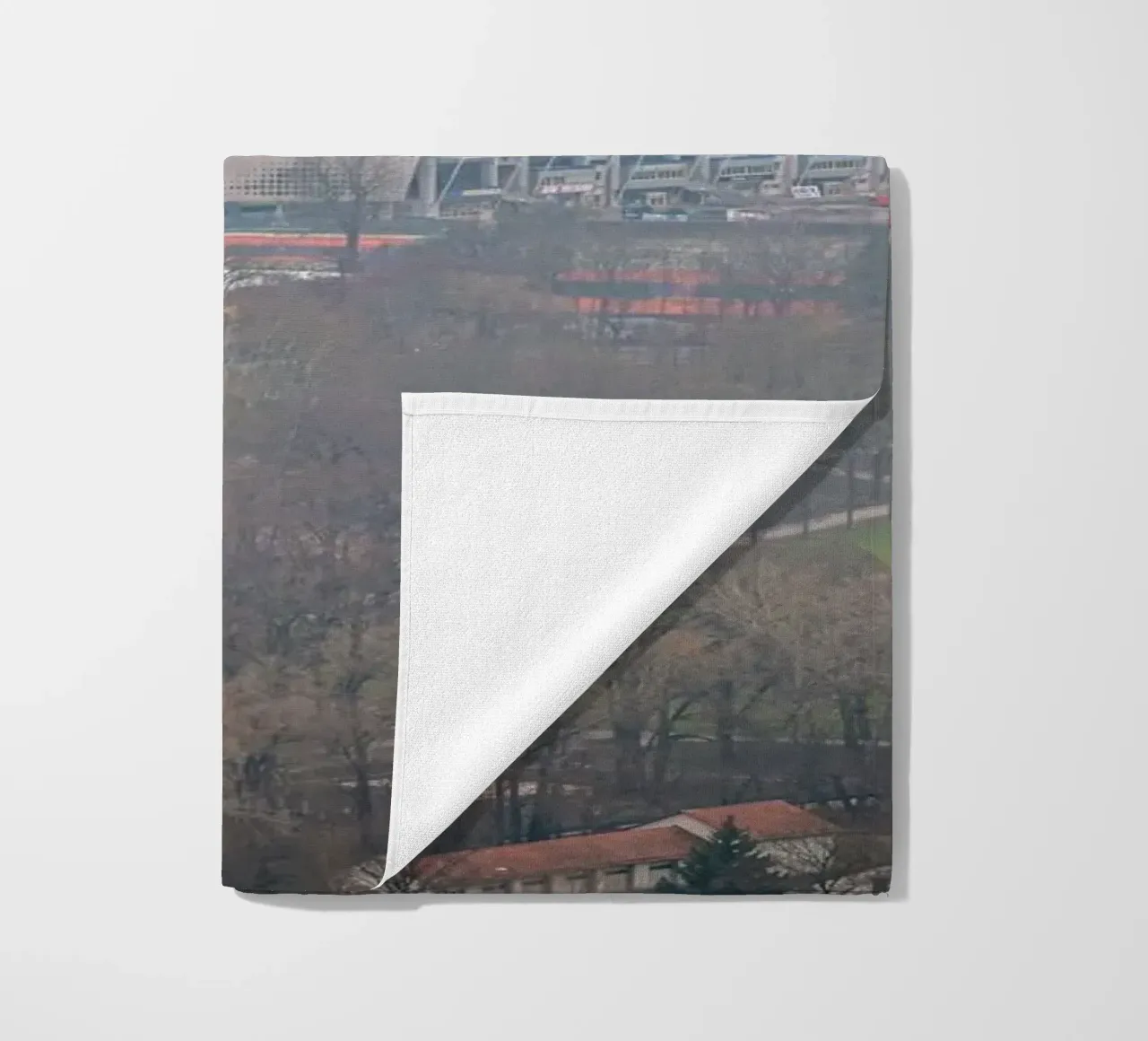 Ad Hoc Arena at the Ernst-Abbe-Sportfeld in Jena in the fog beach towel by Marcus Beckert | Fotografie