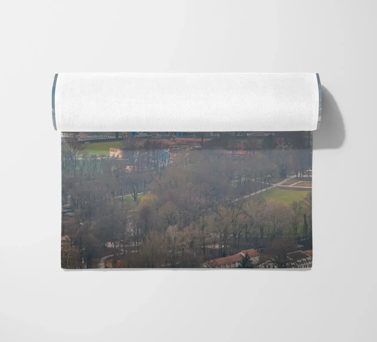 Ad Hoc Arena at the Ernst-Abbe-Sportfeld in Jena in the fog beach towel by Marcus Beckert | Fotografie