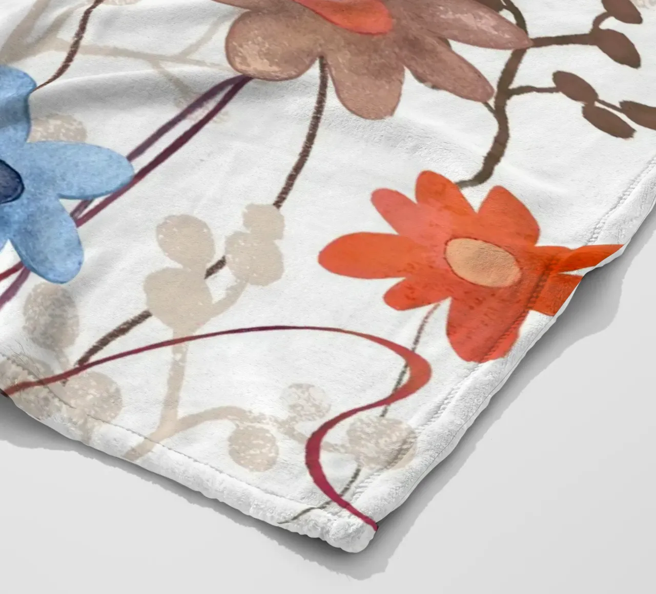 Blumen in rot, blau, braun coperta in pile da Farbwelten