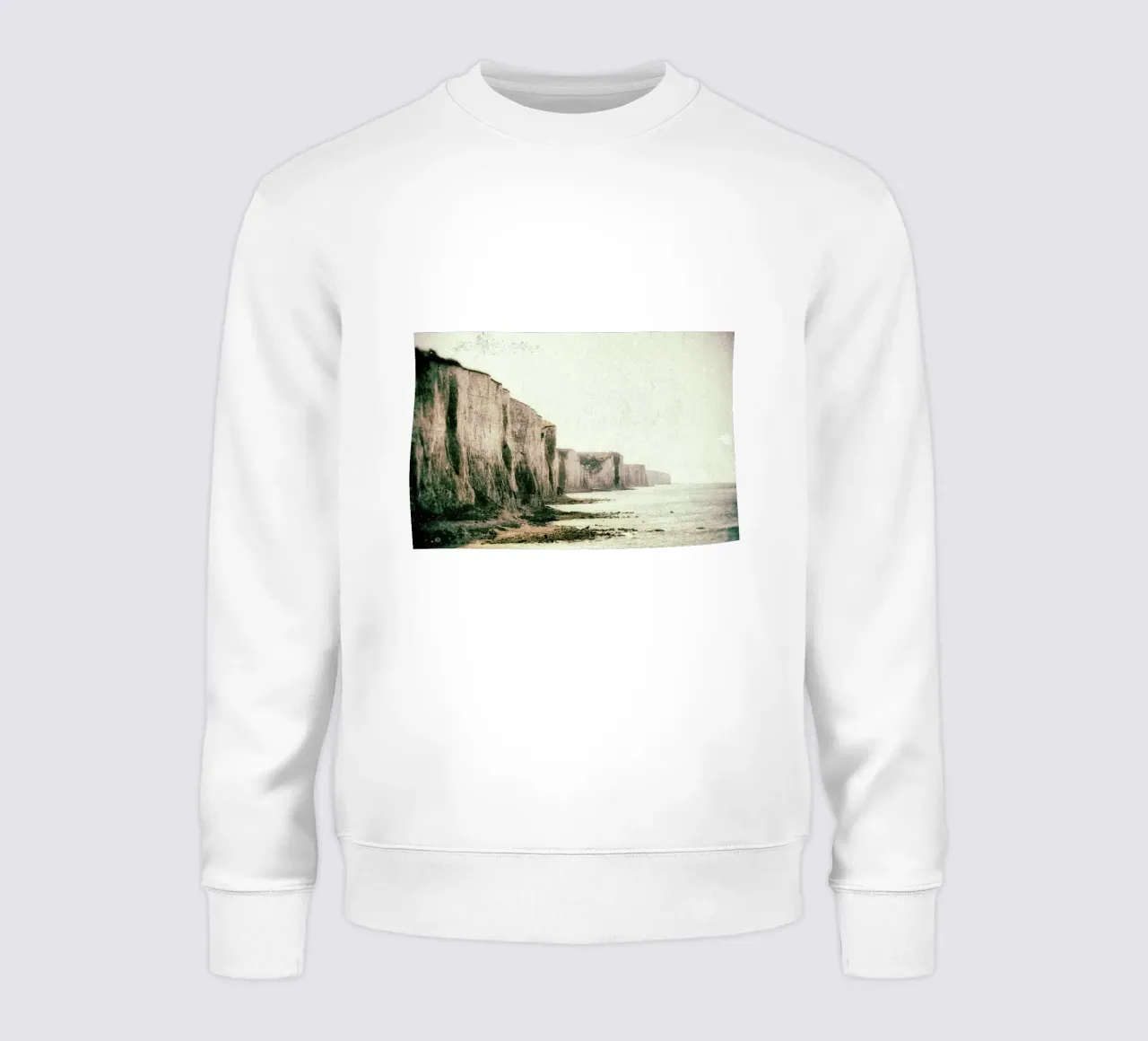 The Cliffs sweat de JaySan Studio