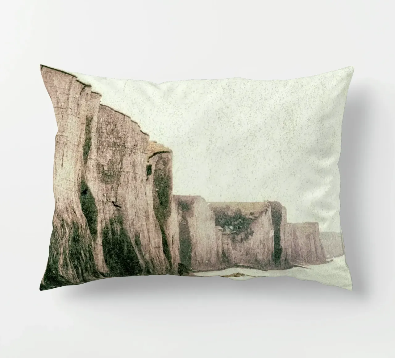 The Cliffs cuscino da JaySan Studio