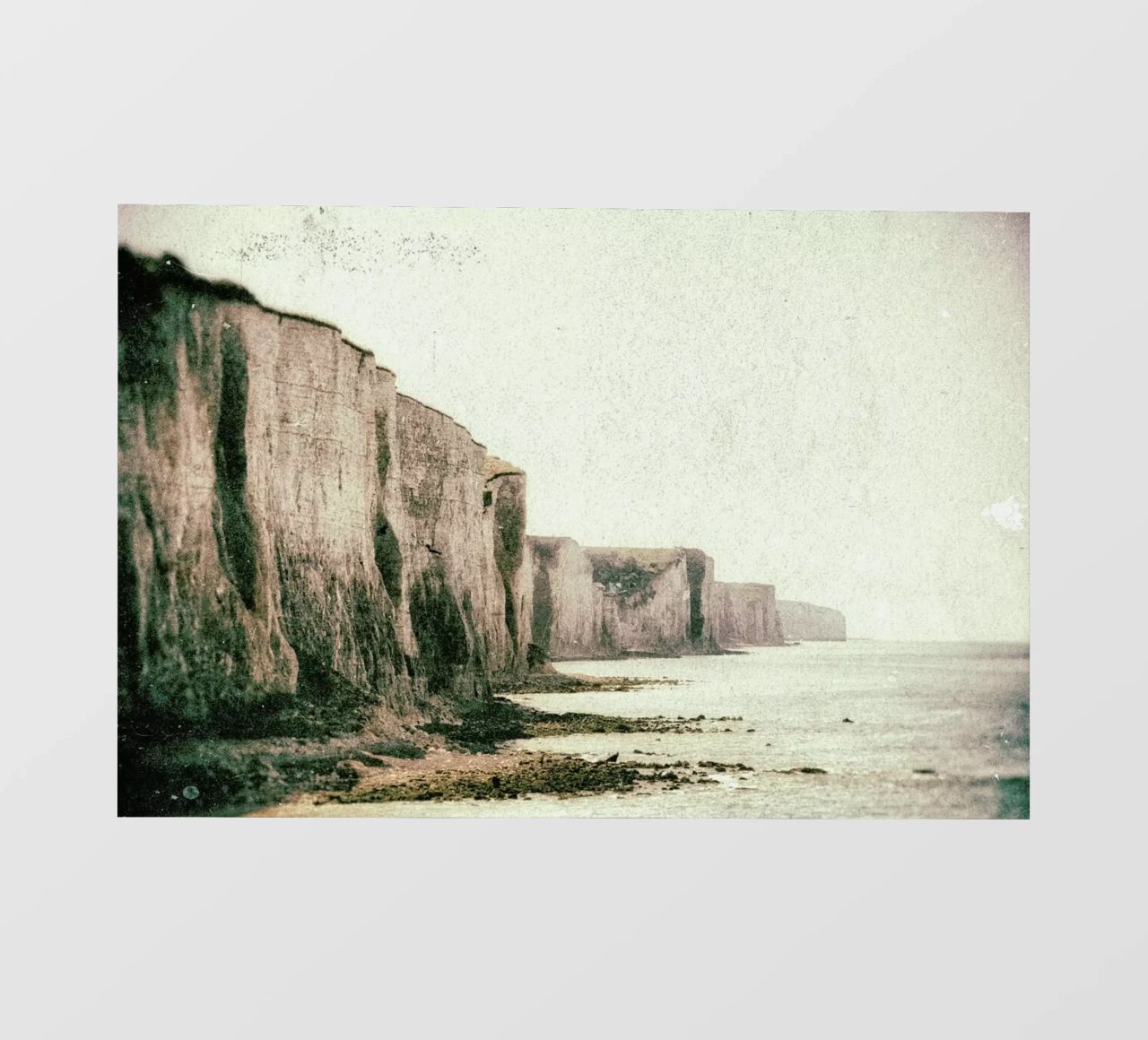 The Cliffs pellicola backlit da JaySan Studio
