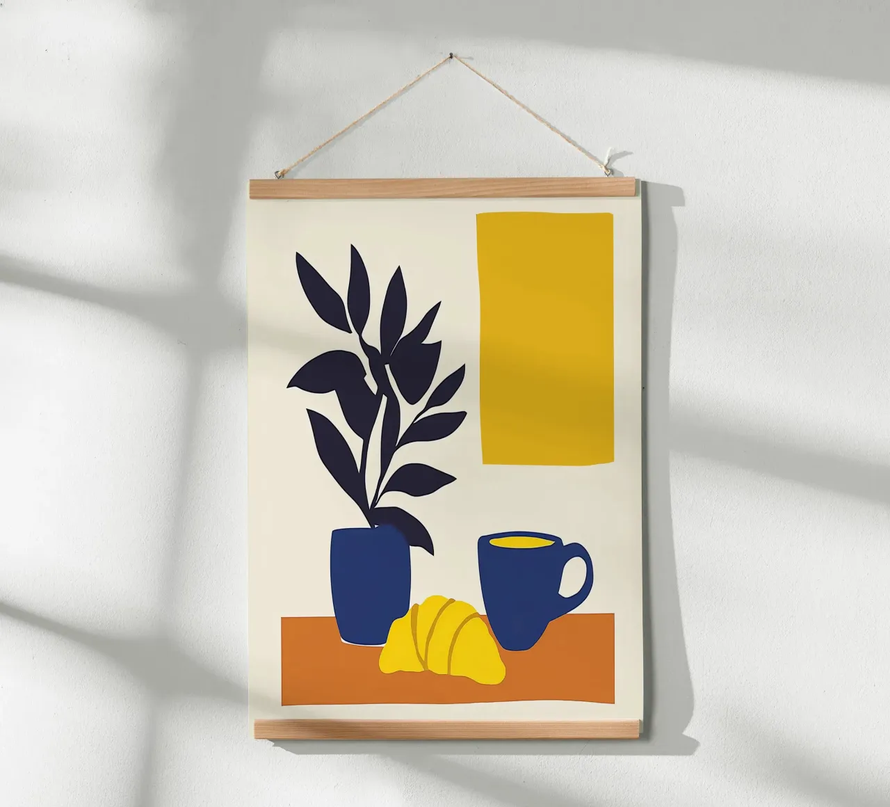 Natura morta minimalista: croissant e caffè poster da studiofox