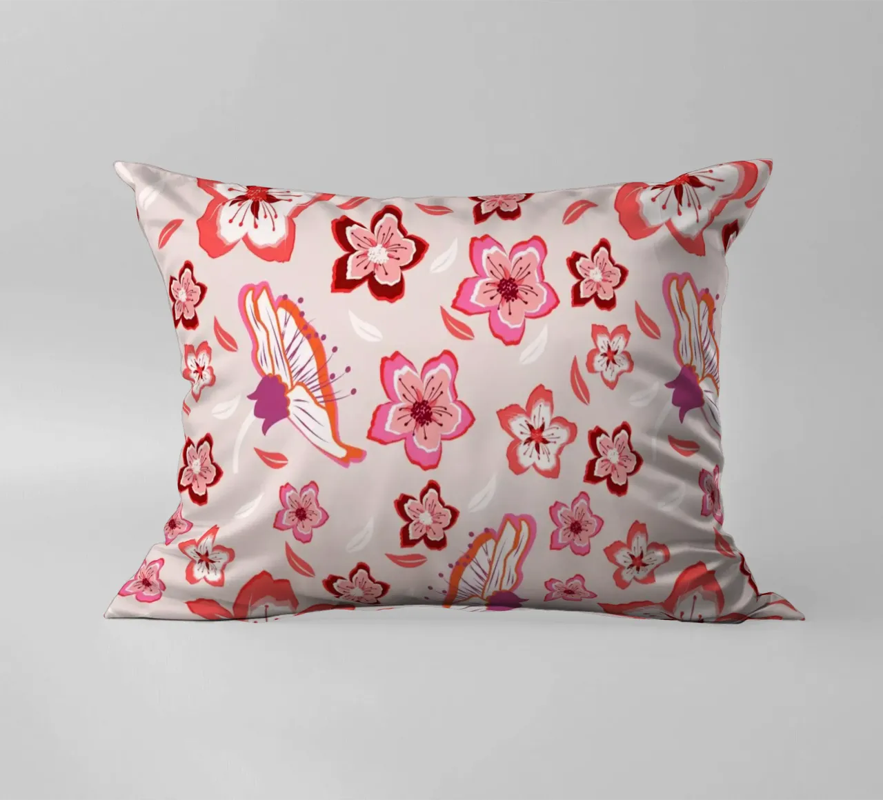 Motivi floreali in rosa. Fiori colorati e vibrazioni esotiche. cuscino da CalliLetters