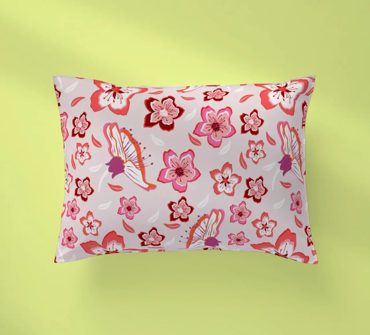 Motivi floreali in rosa. Fiori colorati e vibrazioni esotiche. cuscino da CalliLetters
