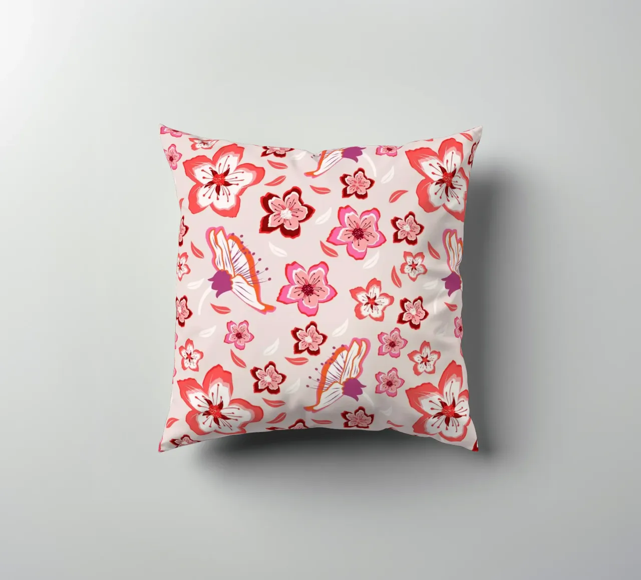 Motivi floreali in rosa. Fiori colorati e vibrazioni esotiche. cuscino da CalliLetters