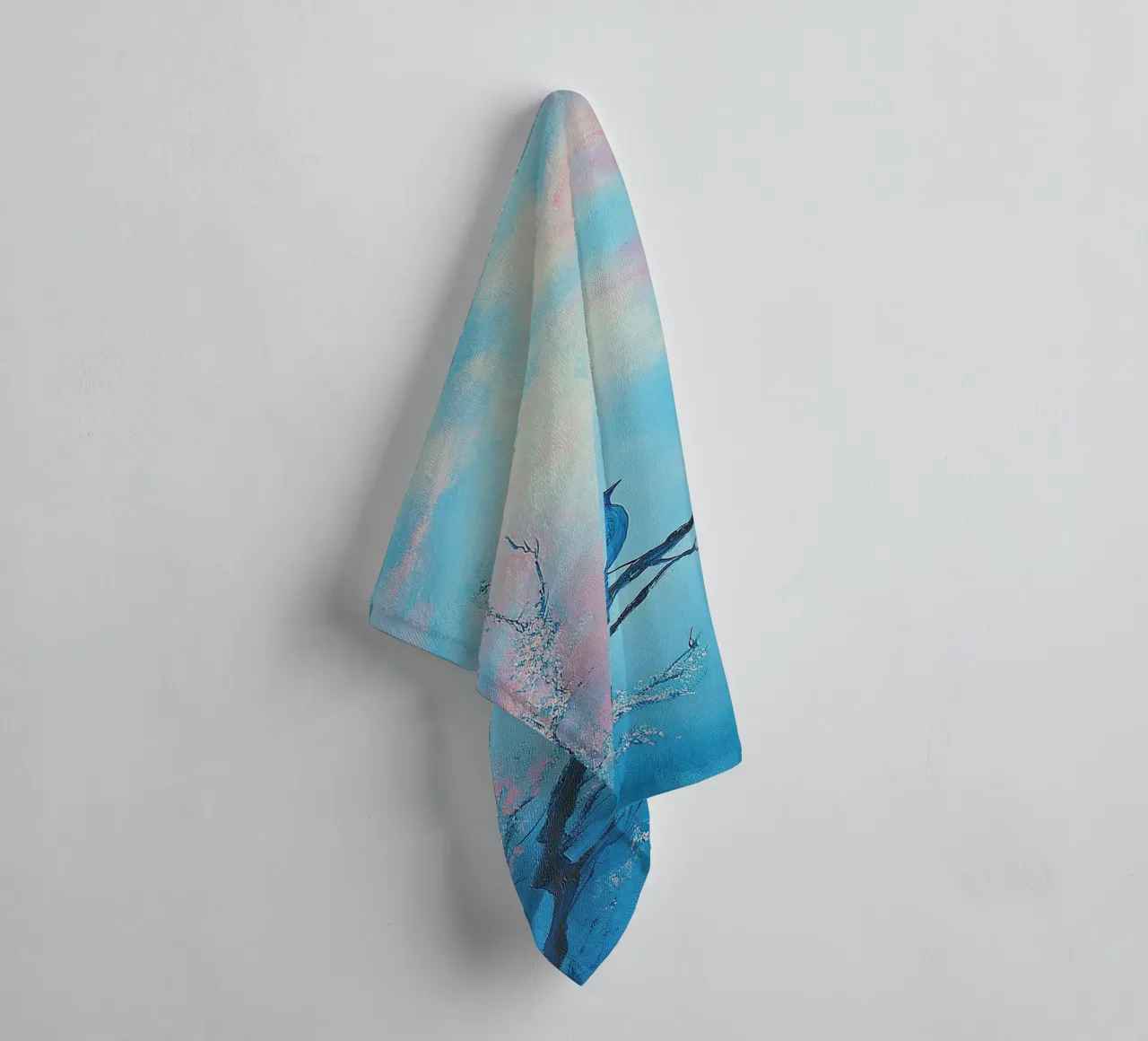 Uccello blu asciugamano da bagno da Nikis Art Studio