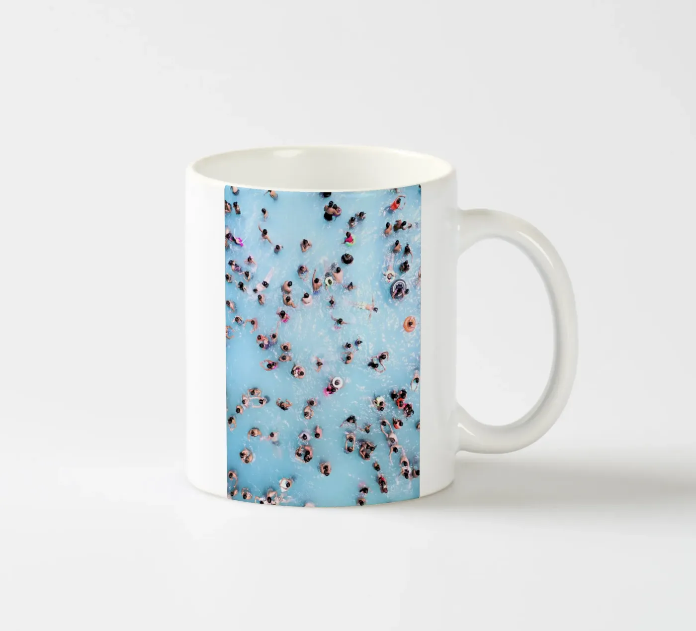 Caldo ceramic mug by ROBERTO H