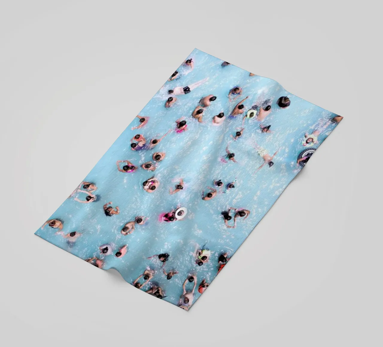 Caldo beach towel by ROBERTO H