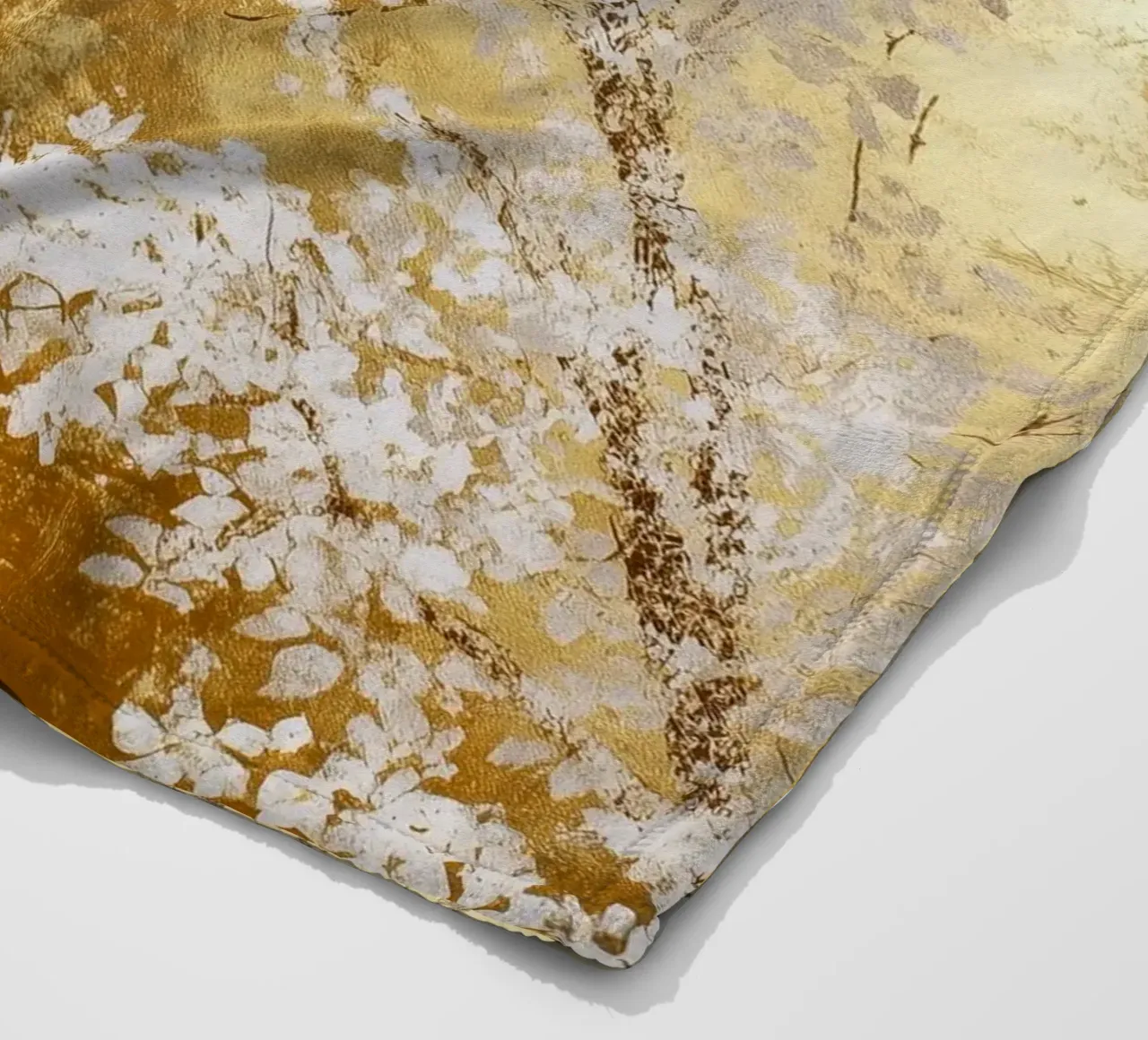 Albero artistico bianco e oro coperta in pile da Justyna Jaszke JBJart