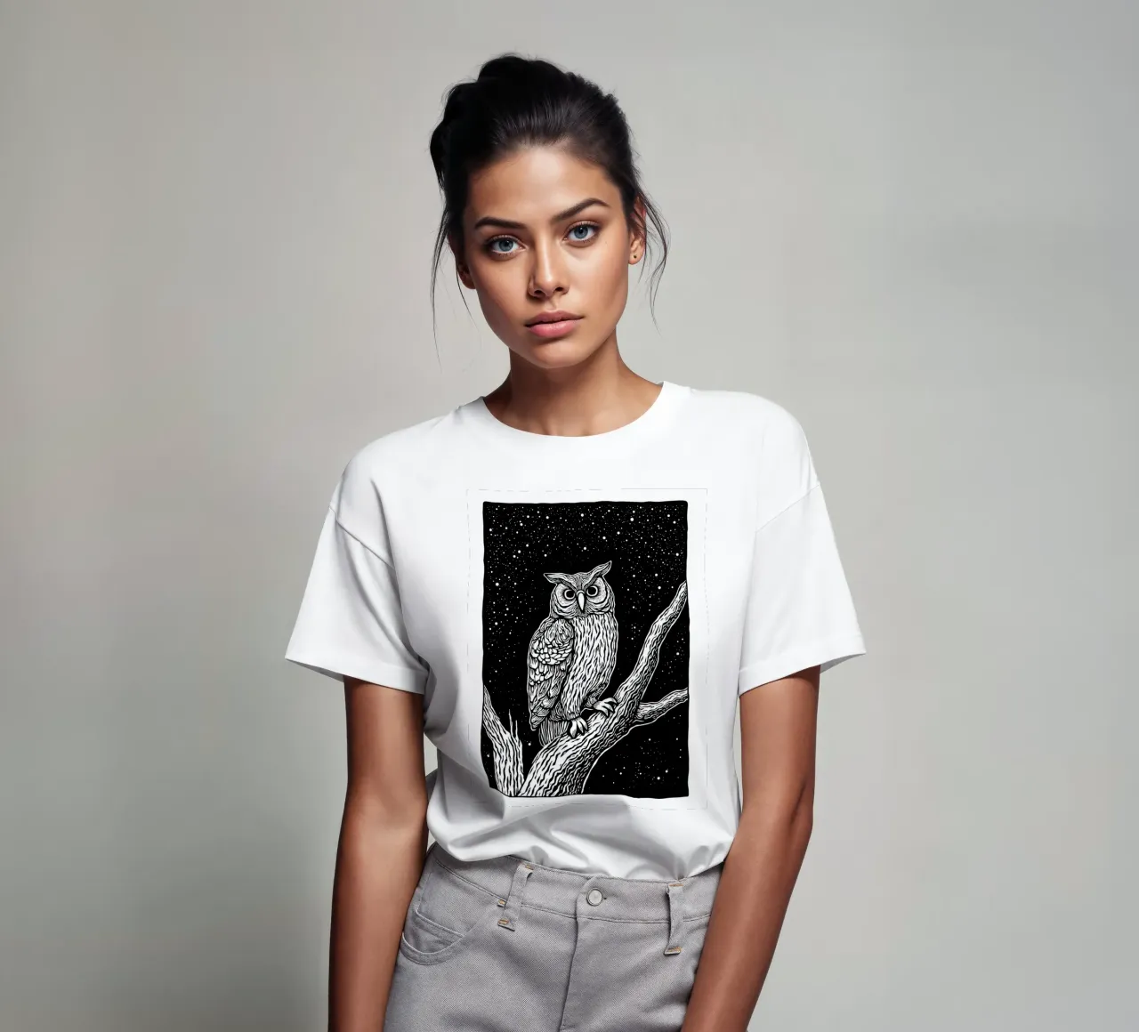 Silent Watcher t-shirt da Indigo Rain