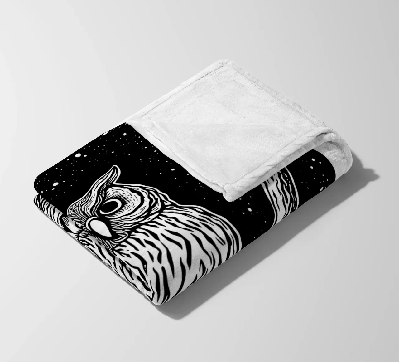 Silent Watcher coperta in pile da Indigo Rain