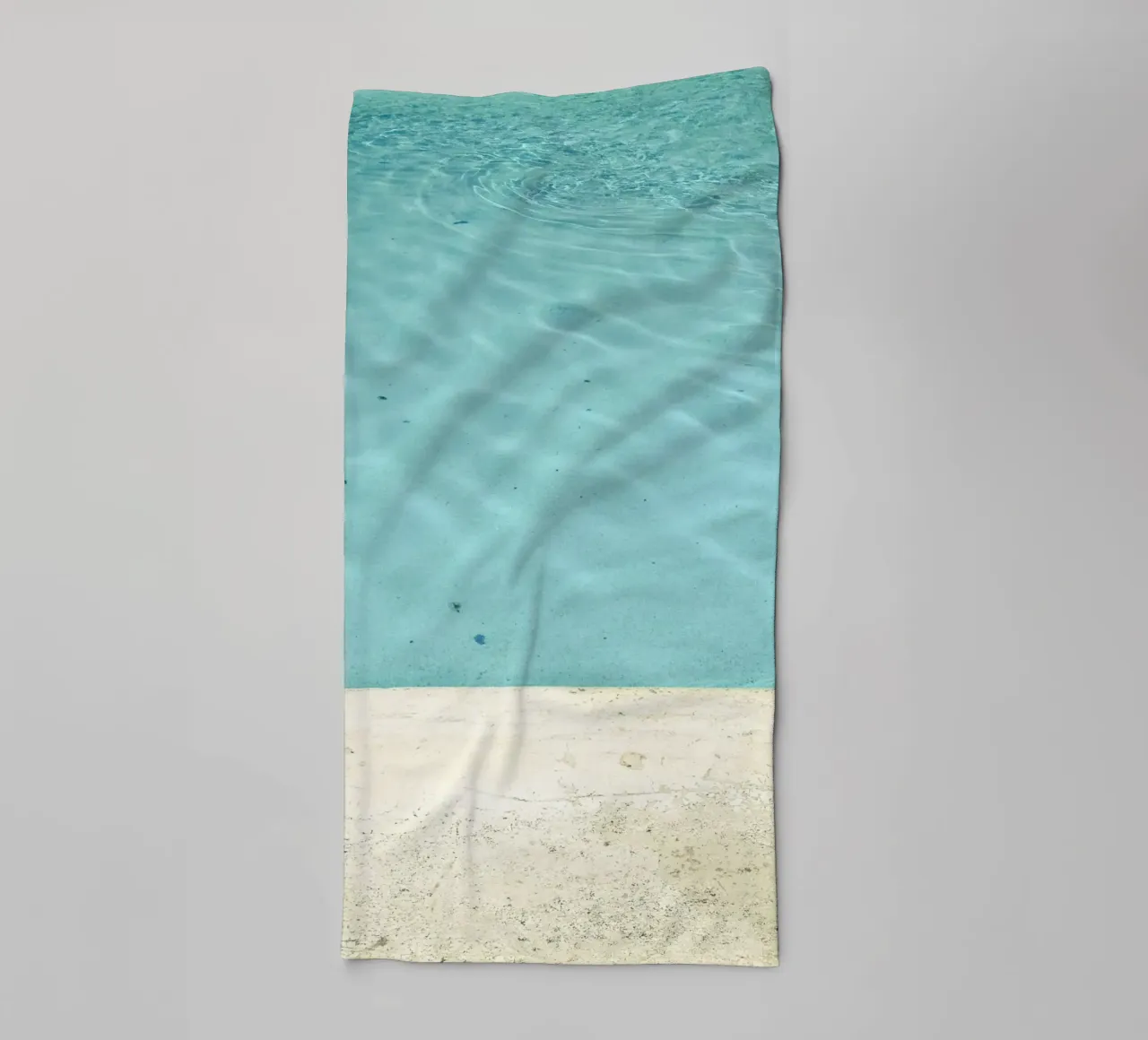 Pool badhanddoek van Cassia Beck Photography