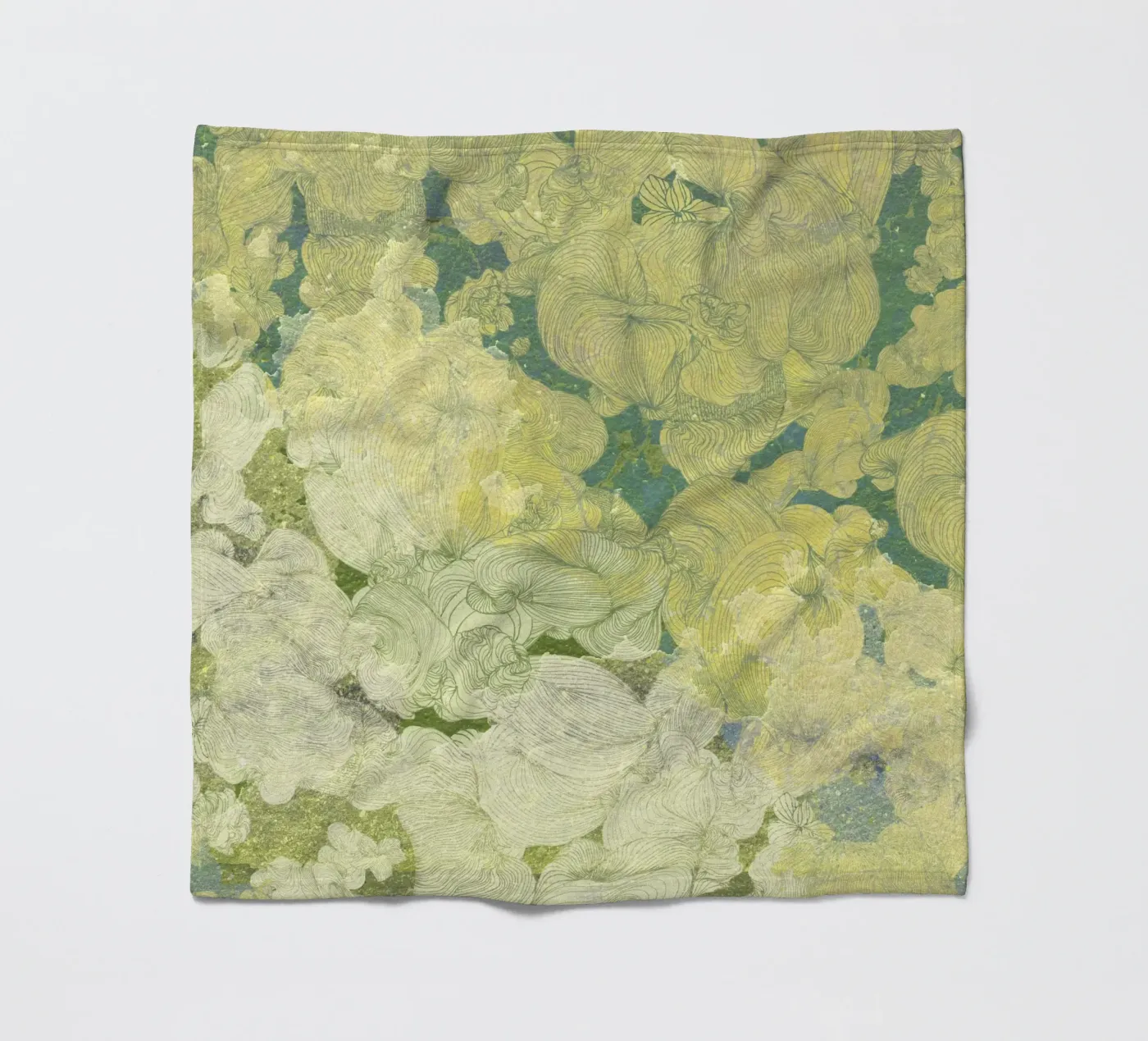 giallo coperta in pile da Giulio Iurissevich