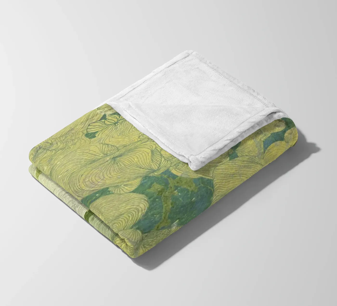 giallo coperta in pile da Giulio Iurissevich