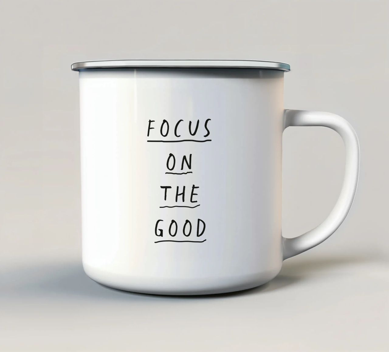 Focus sul bene Design tipografico estroso disegnato a mano tazza in smalto da THE MOTIVATED TYPE