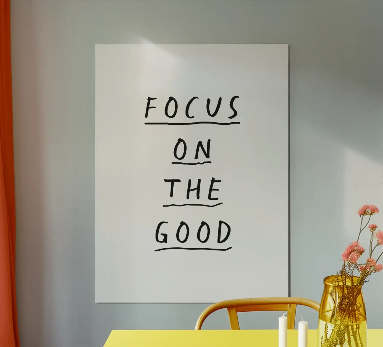 Focus sul bene Design tipografico estroso disegnato a mano poster con telaio in alluminio da THE MOTIVATED TYPE