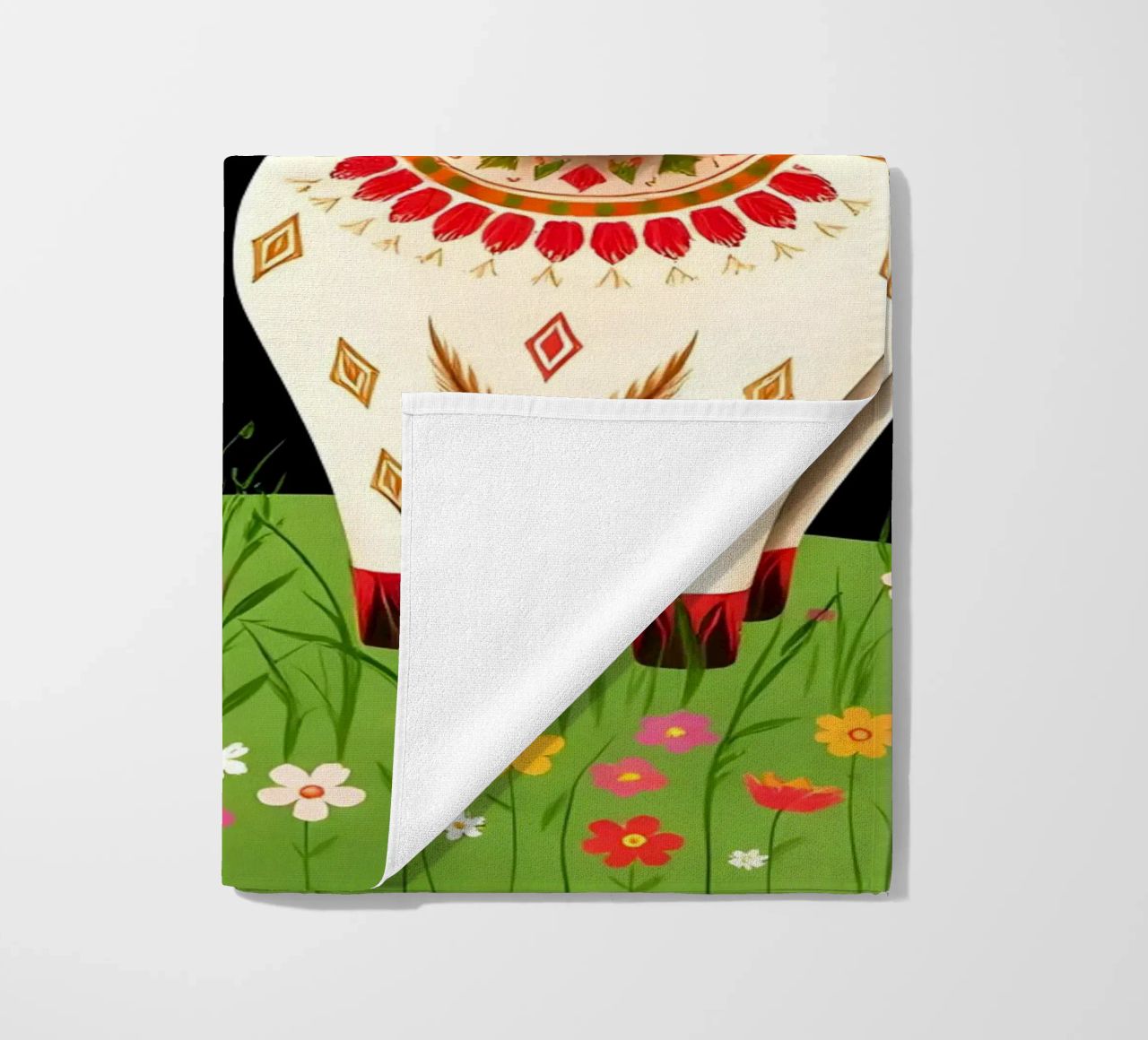 Mucche Highland in un prato selvaggio telo mare da COLLEEN CRAFTS