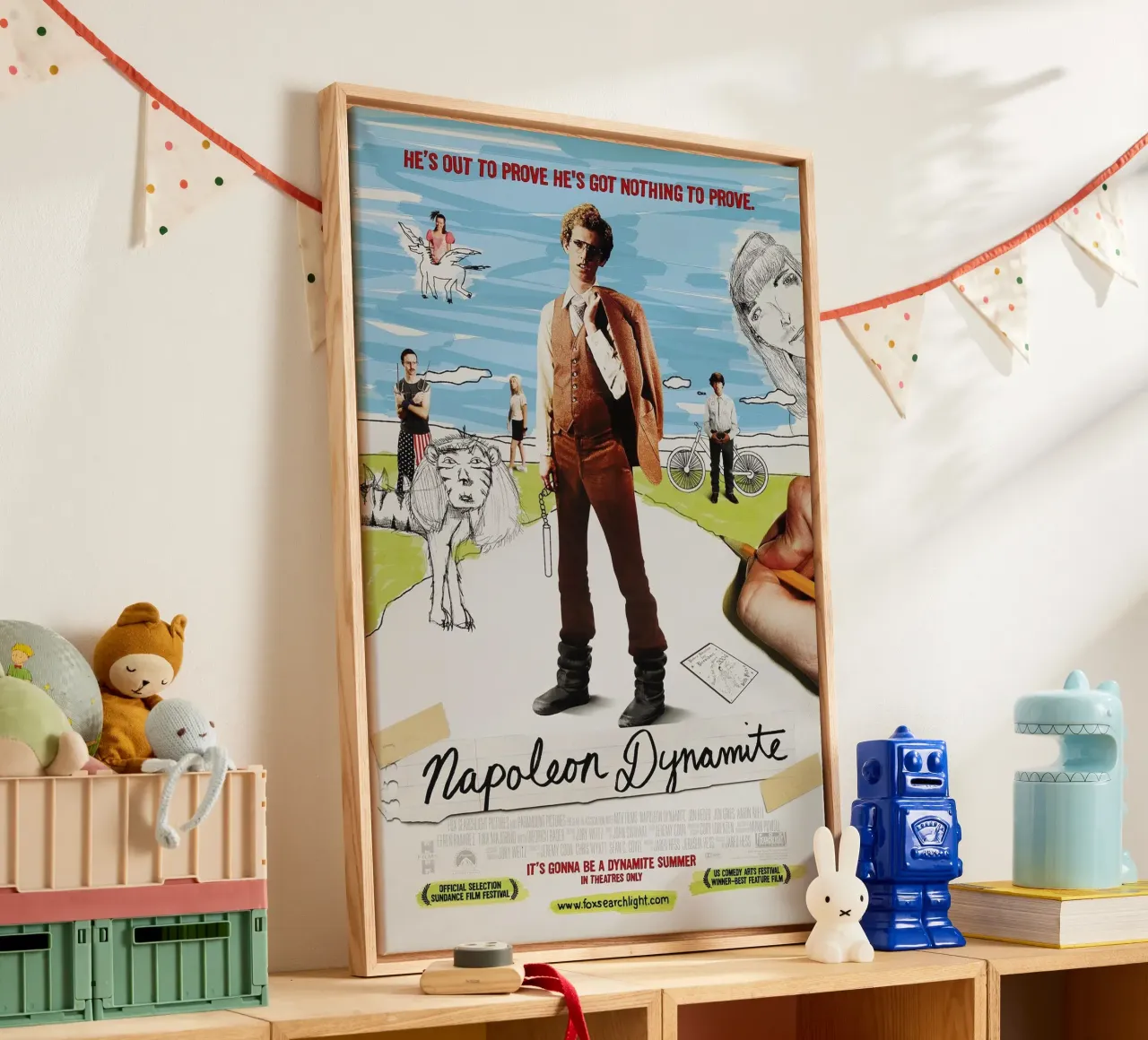 Napoleon Dynamite - Awkwardly Iconic Comedy tela con Cornice a cassetta da Attaboy Dsgn