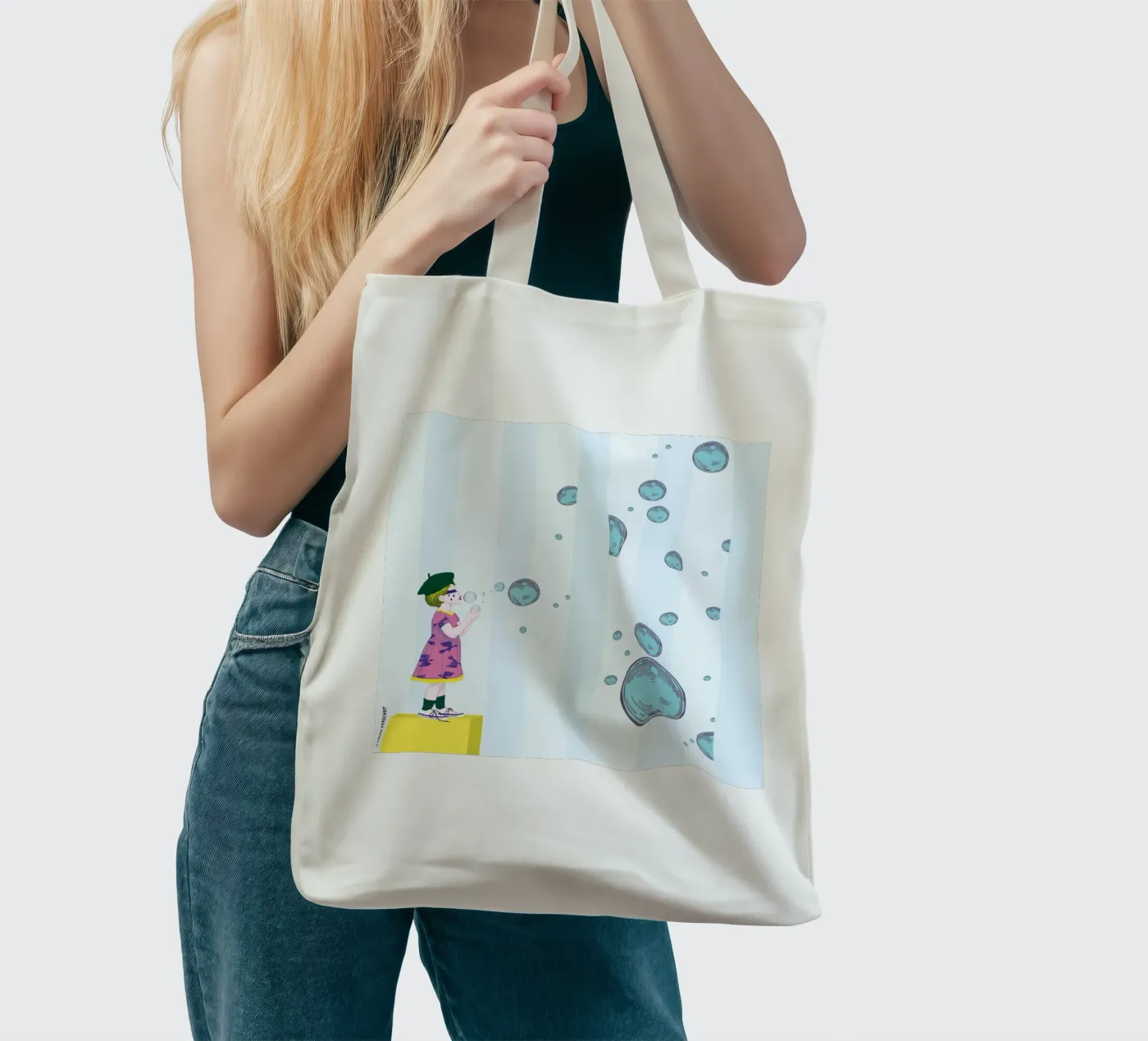 Bubbles tote bag by LauraKerschot