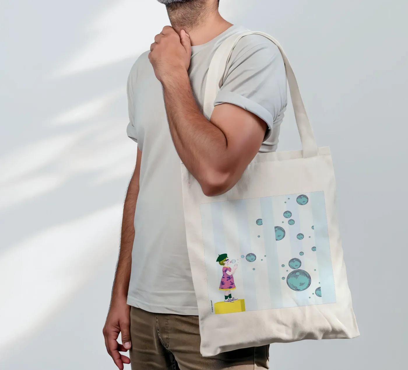 Bubbles tote bag by LauraKerschot