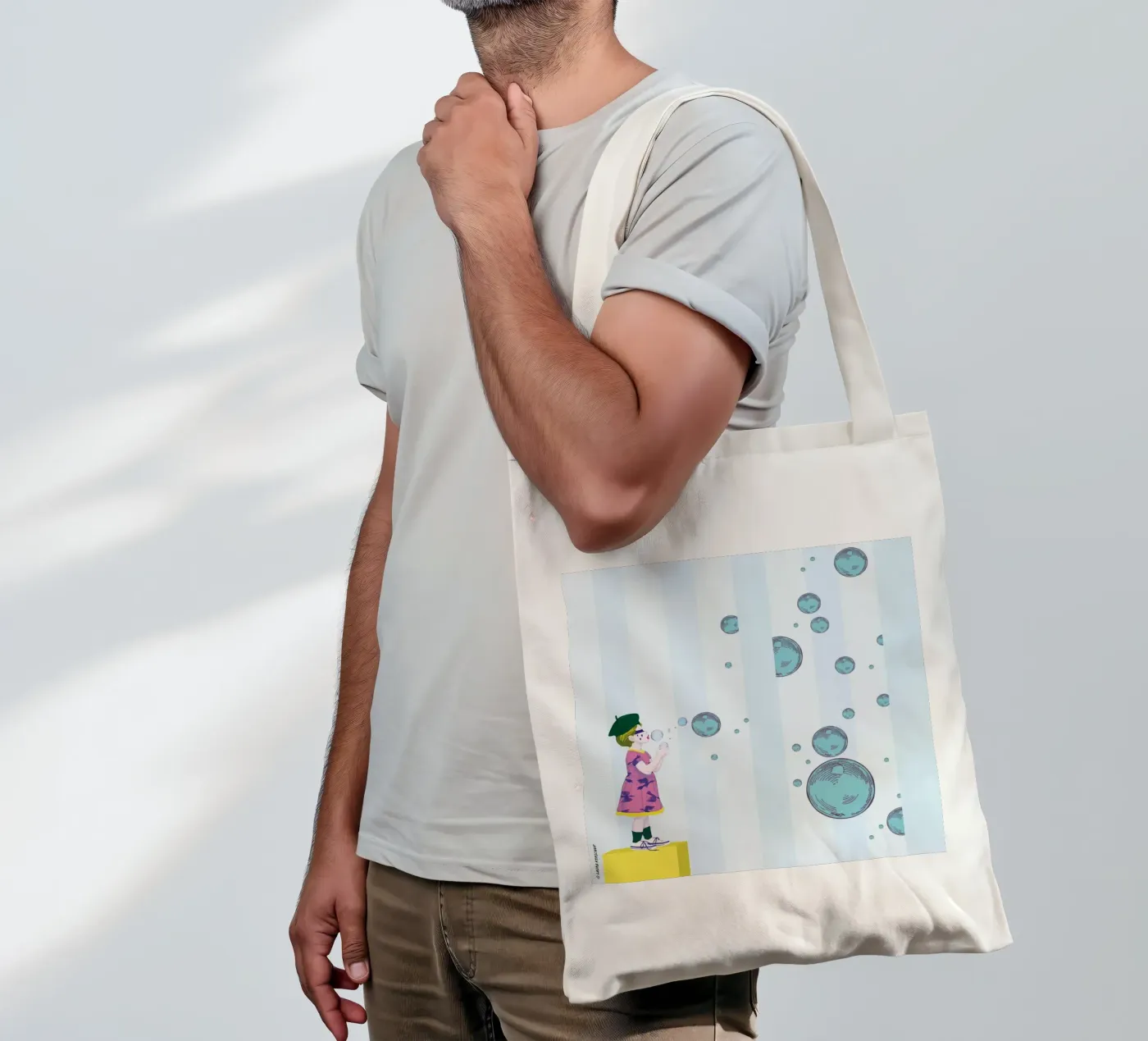 Bubbles tote bag by LauraKerschot